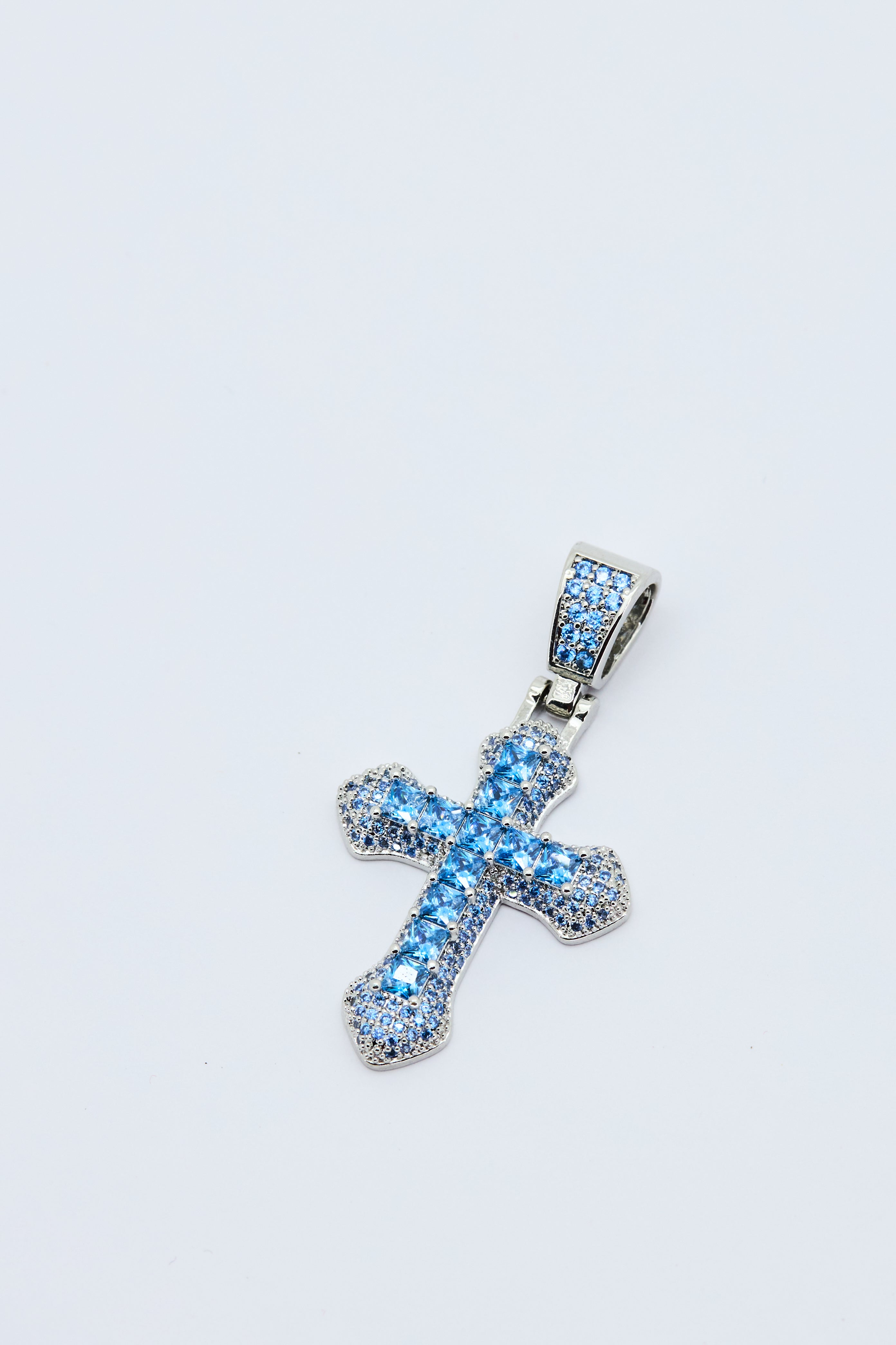 FROST CROSS PENDANT