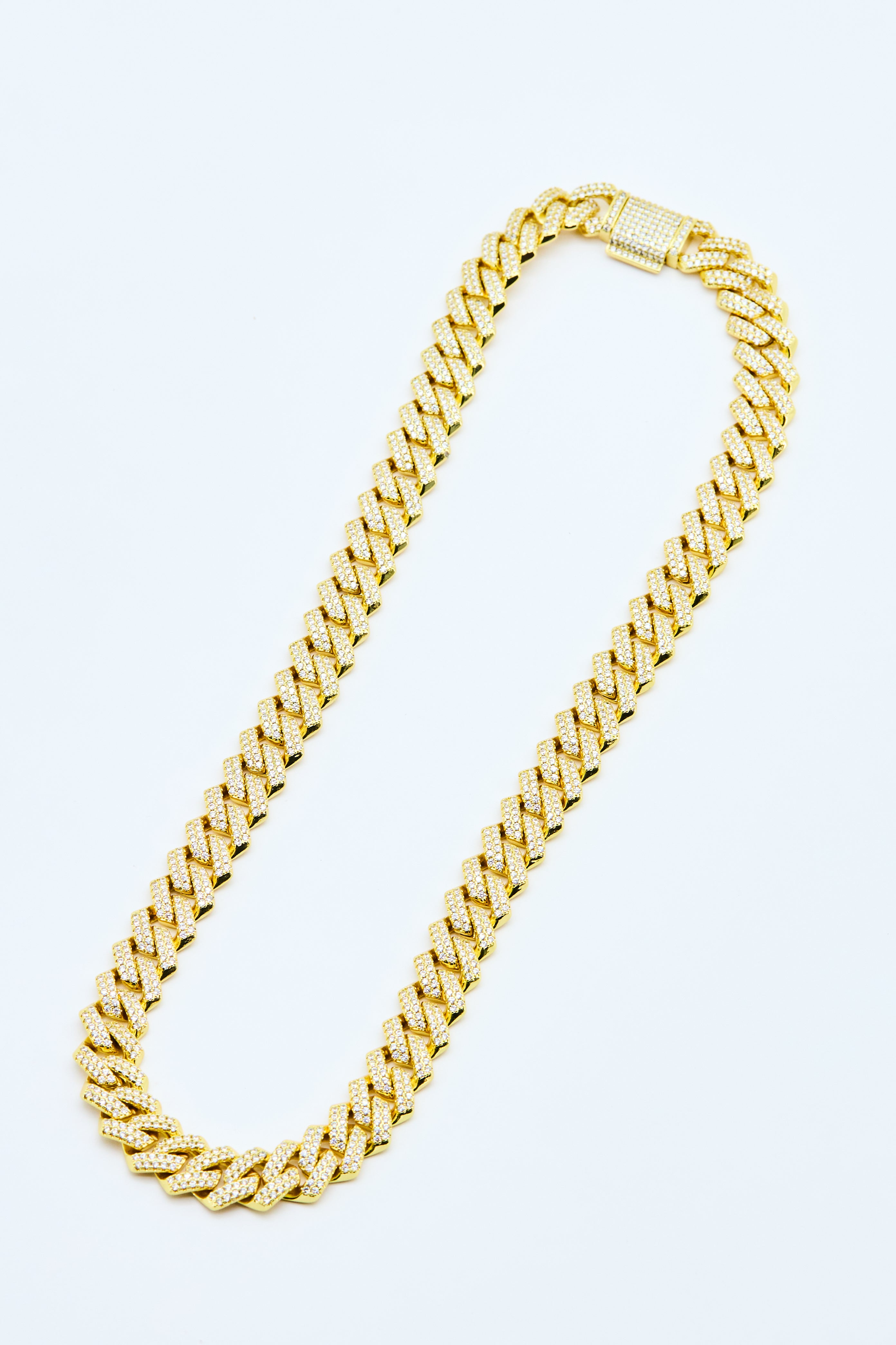 FROST CUBAN NECKLACE