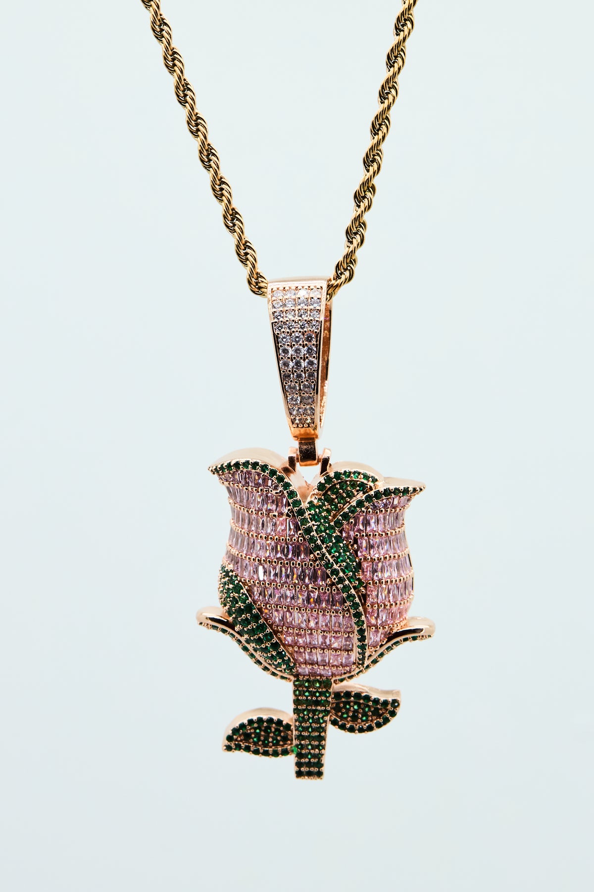 ECLIPSE ROSE PENDANT – PRISM