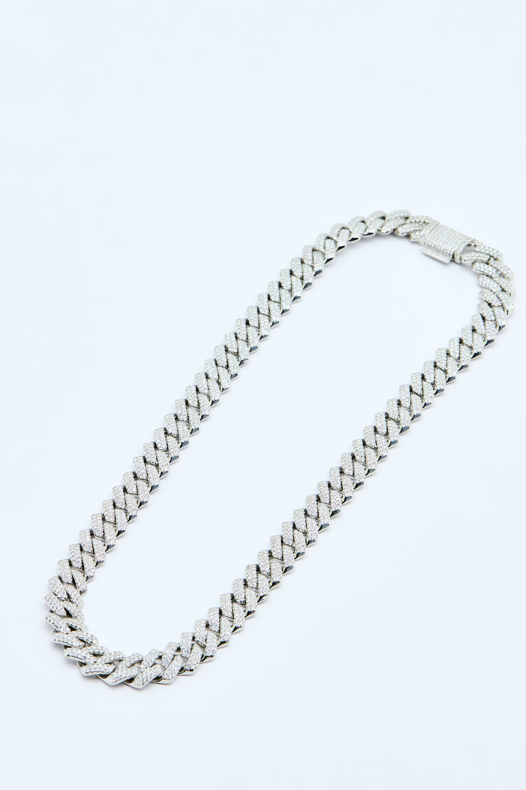 FROST CUBAN NECKLACE