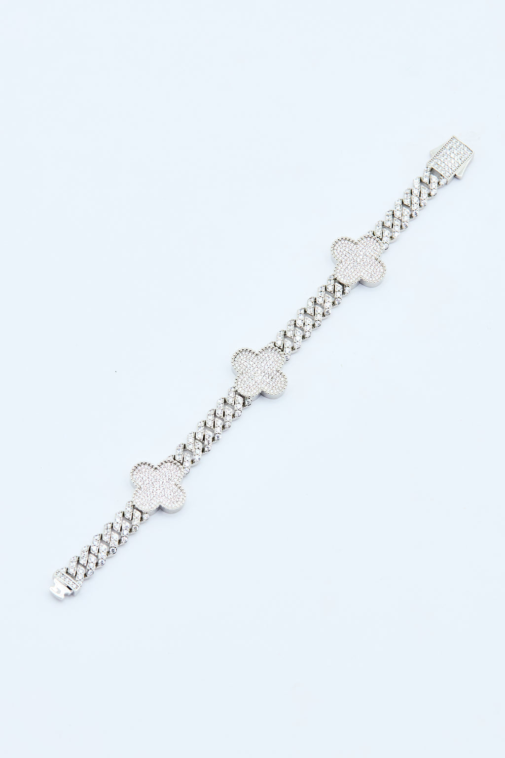 CLOVERED IN ICE BRACELET