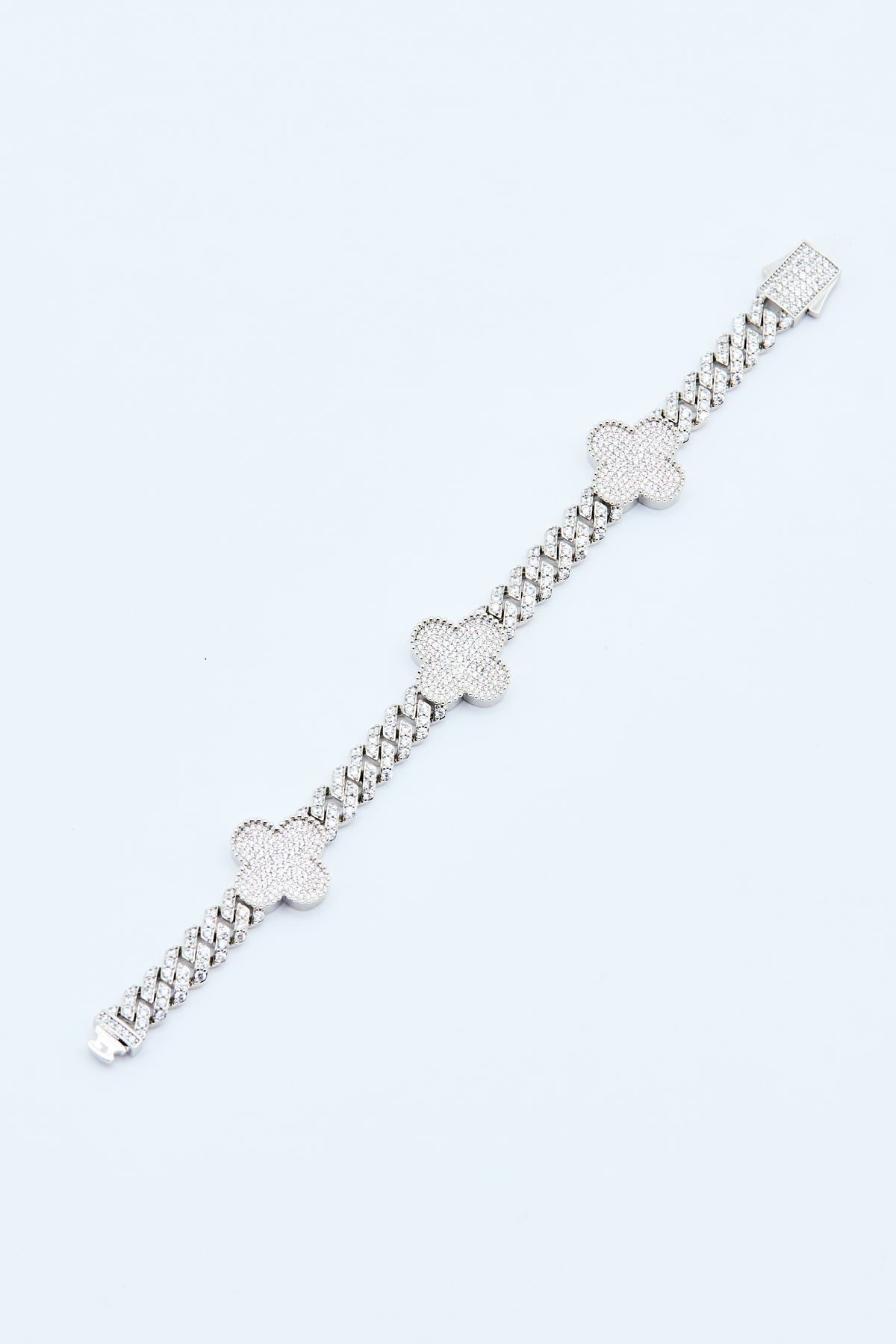 CLOVERED IN ICE BRACELET