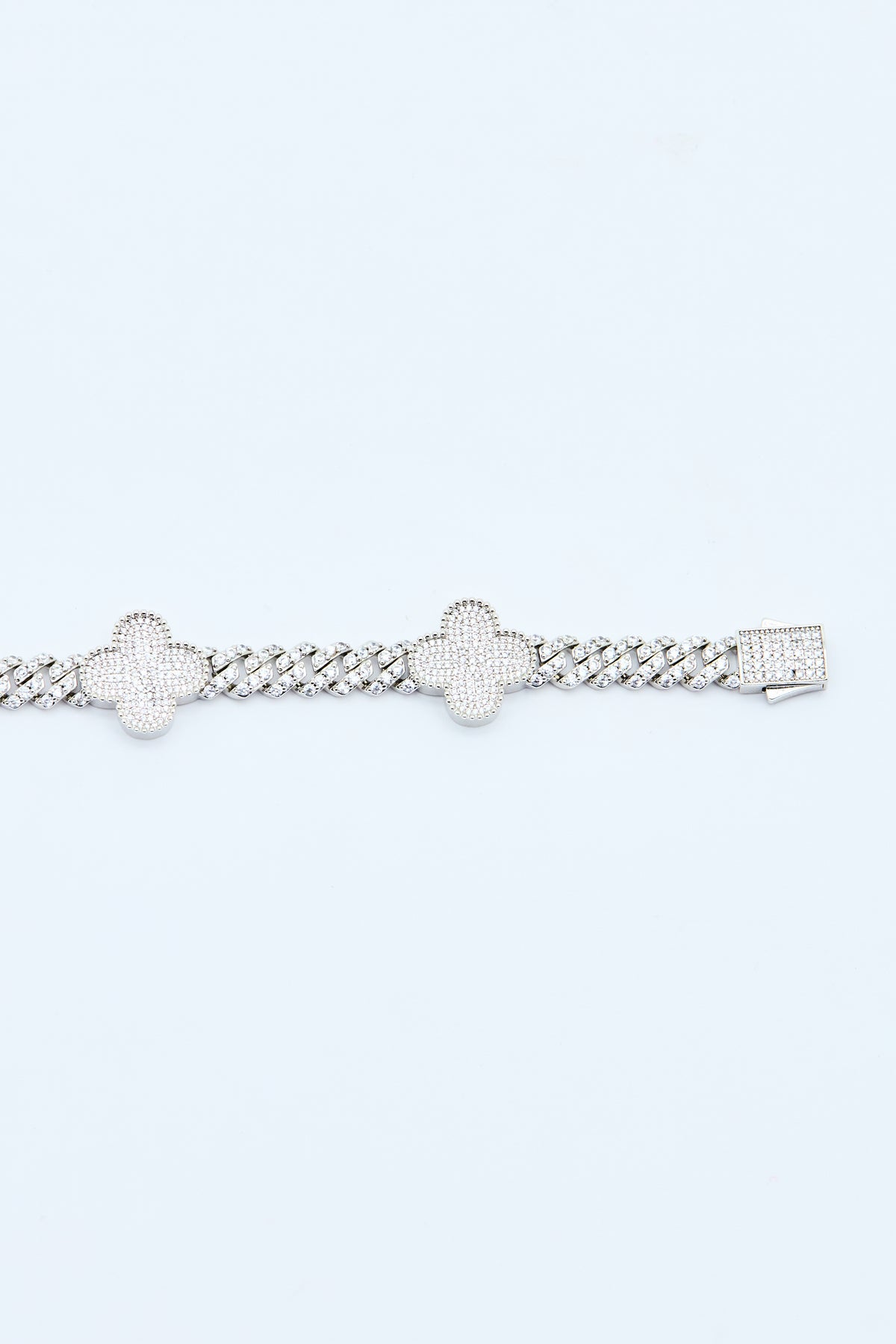 CLOVERED IN ICE BRACELET