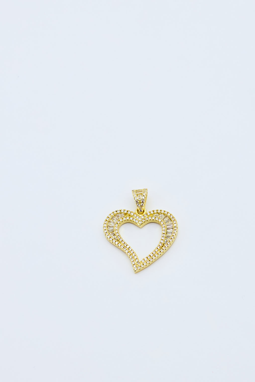 AURA HEART PENDANT